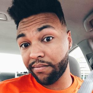 Meet your Posher, Derek